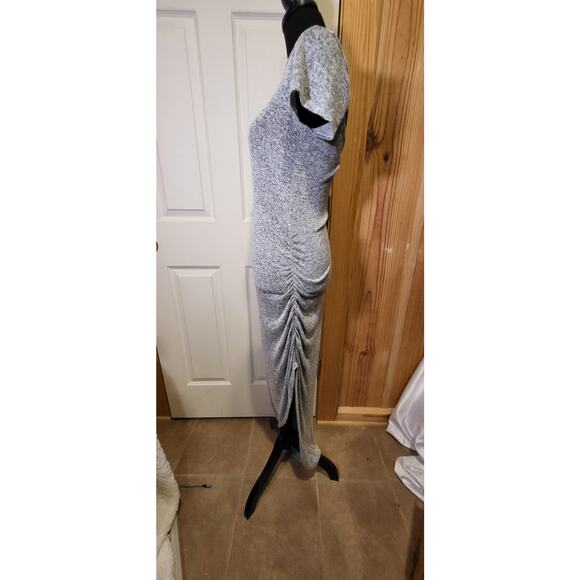 T-shirt dress, long with scrunched side, Size L, Love Ari brand, gray, open back - Picture 3 of 5